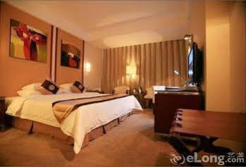 Jinan Mineral Hotel Hongjialou Екстер'єр фото